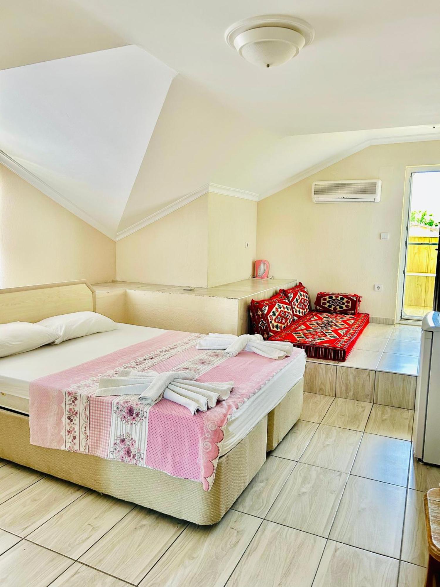 Hotel Karaca Dalyan